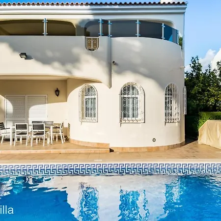 Villa Akivillas Golden *