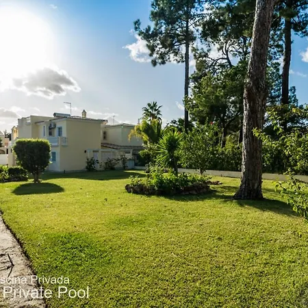 Akivillas Golden Villa