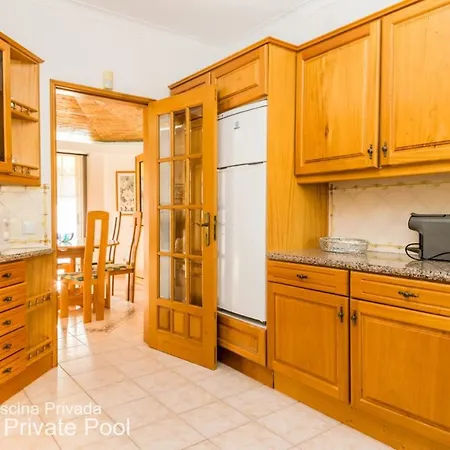 Akivillas Golden Villa